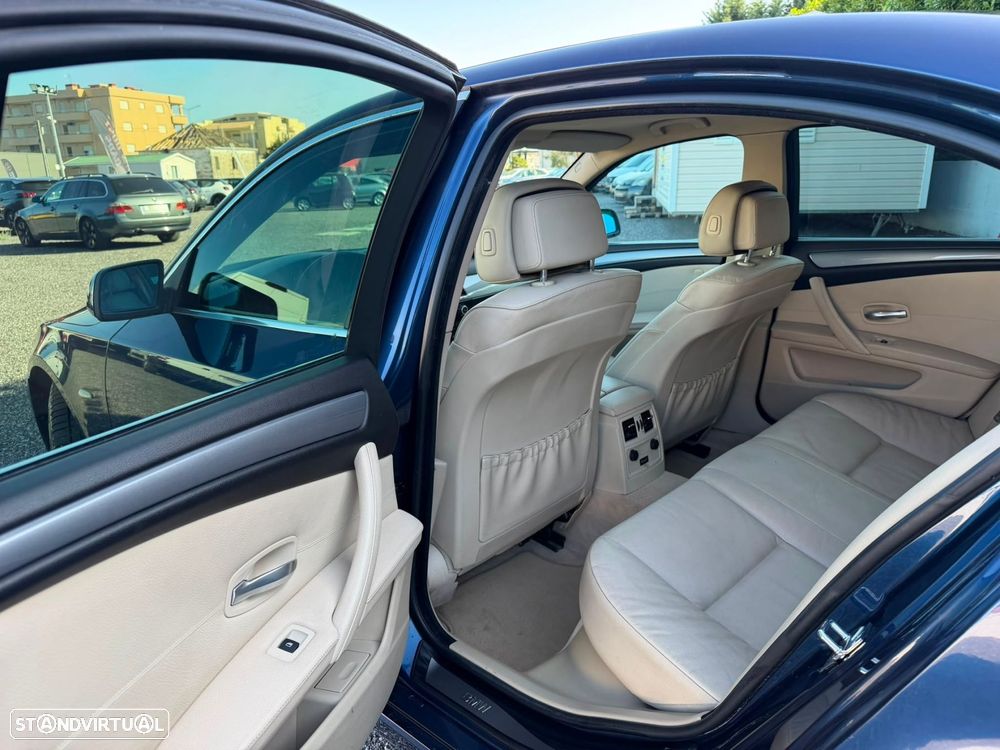 BMW 520 dA Sport - 16