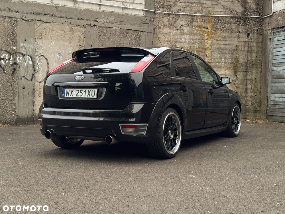 Ford Focus 2.5 ST - 6