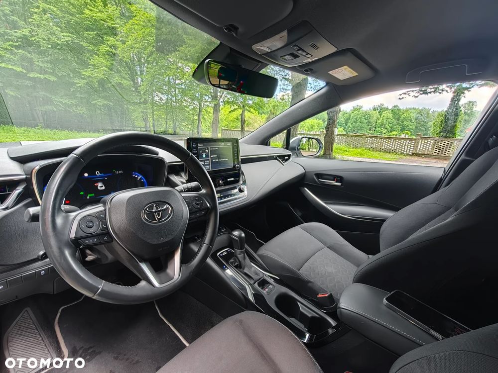 Toyota Corolla - 16
