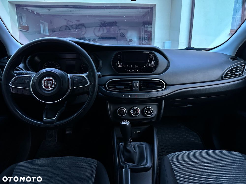Fiat Tipo 1.0 T3 Red - 13