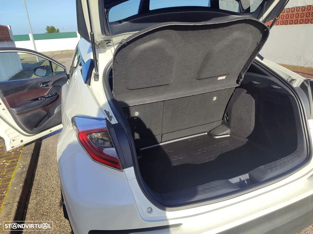 Toyota C-HR 1.8 Hybrid Exclusive+P.Luxury - 10