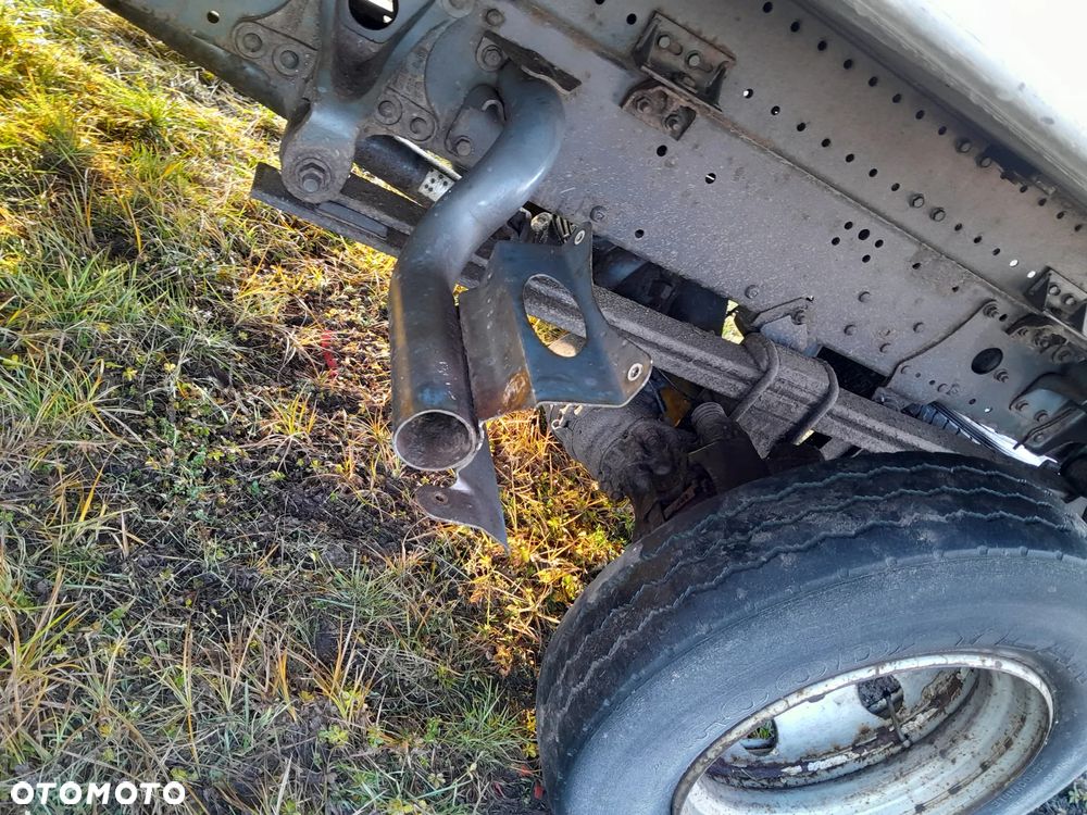 MERCEDES ATEGO MOST TYLNI KOMPLETNY NA RESORZE