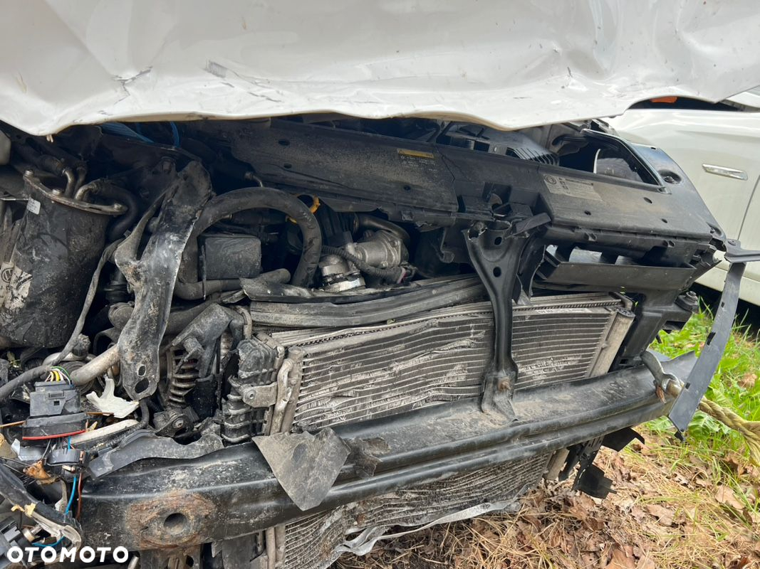 Volkswagen Caddy - 10