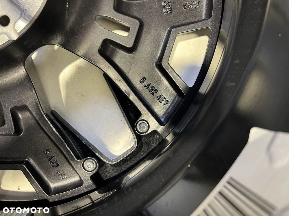 Felgi BMW 5 I5 G60 8.5 x 20" 5x112 ET 28  939M 5A324F0,5A324E8,5A324E9,5A324F1 - 20