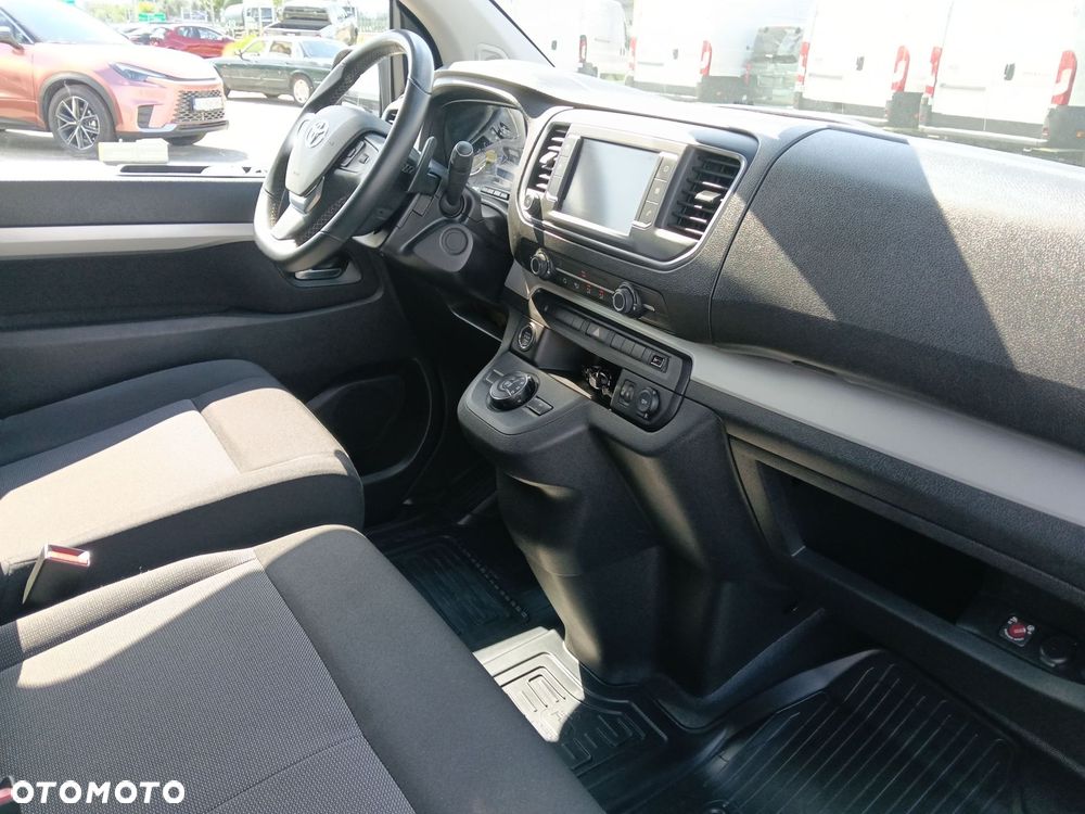 Toyota Proace Verso 2.0 D4-D Long Business - 11