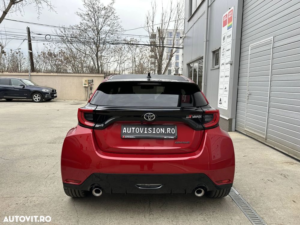 Toyota Yaris GR mit High-Performance-Paket - 6