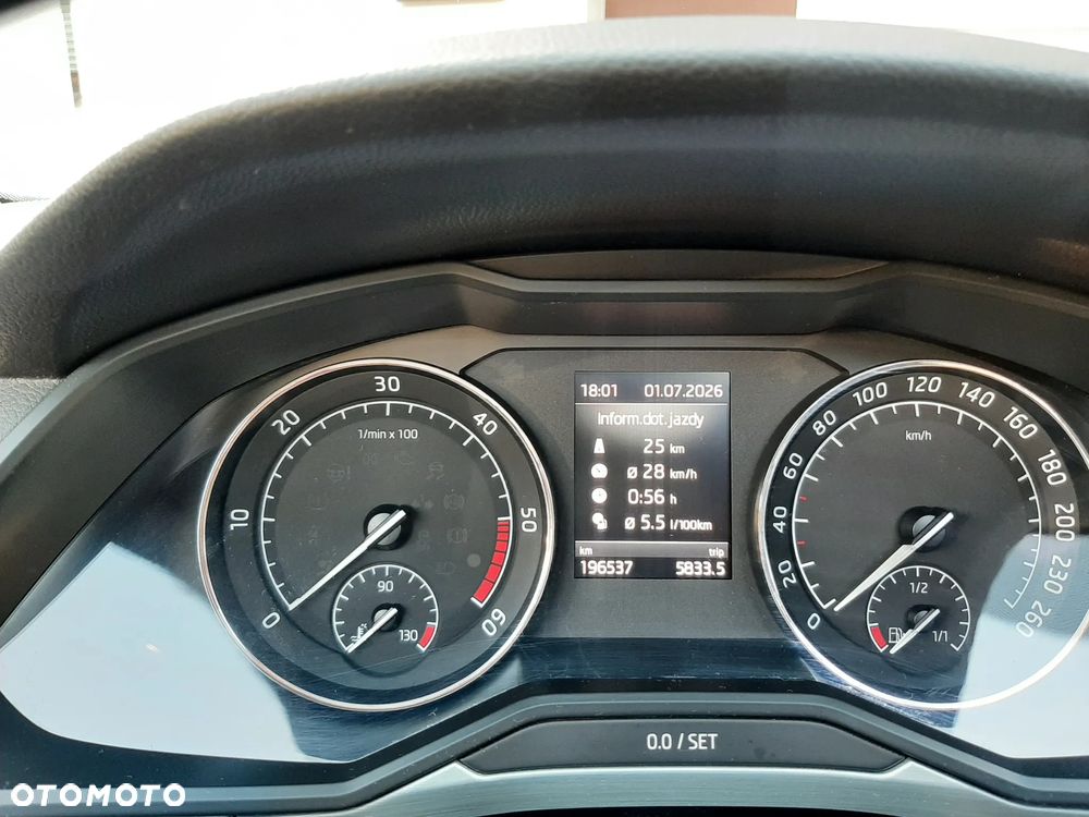 Skoda Superb 1.6 TDI Ambition - 3