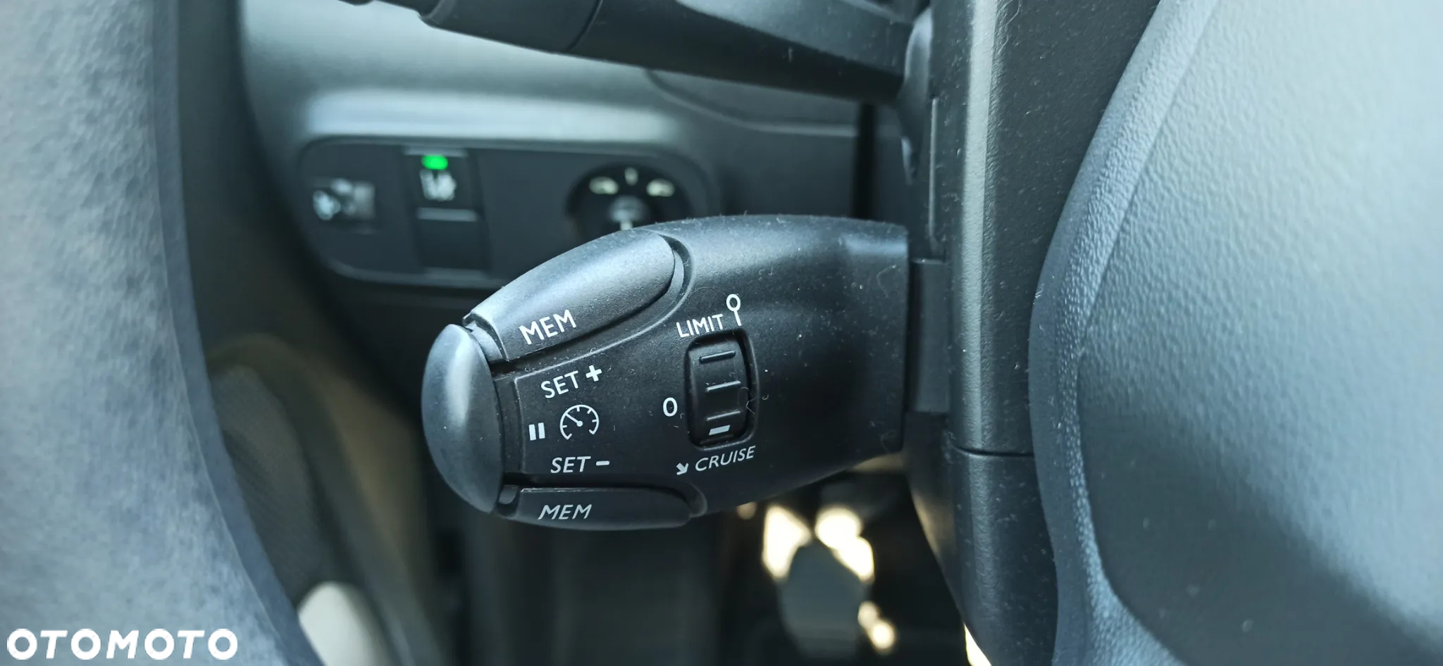 Citroën C3 1.2 PureTech Feel - 27