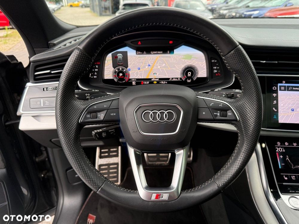 Audi Q8 - 13
