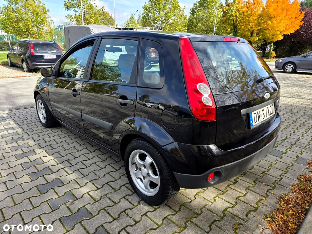 Ford Fiesta 1.25 Ambiente - 4