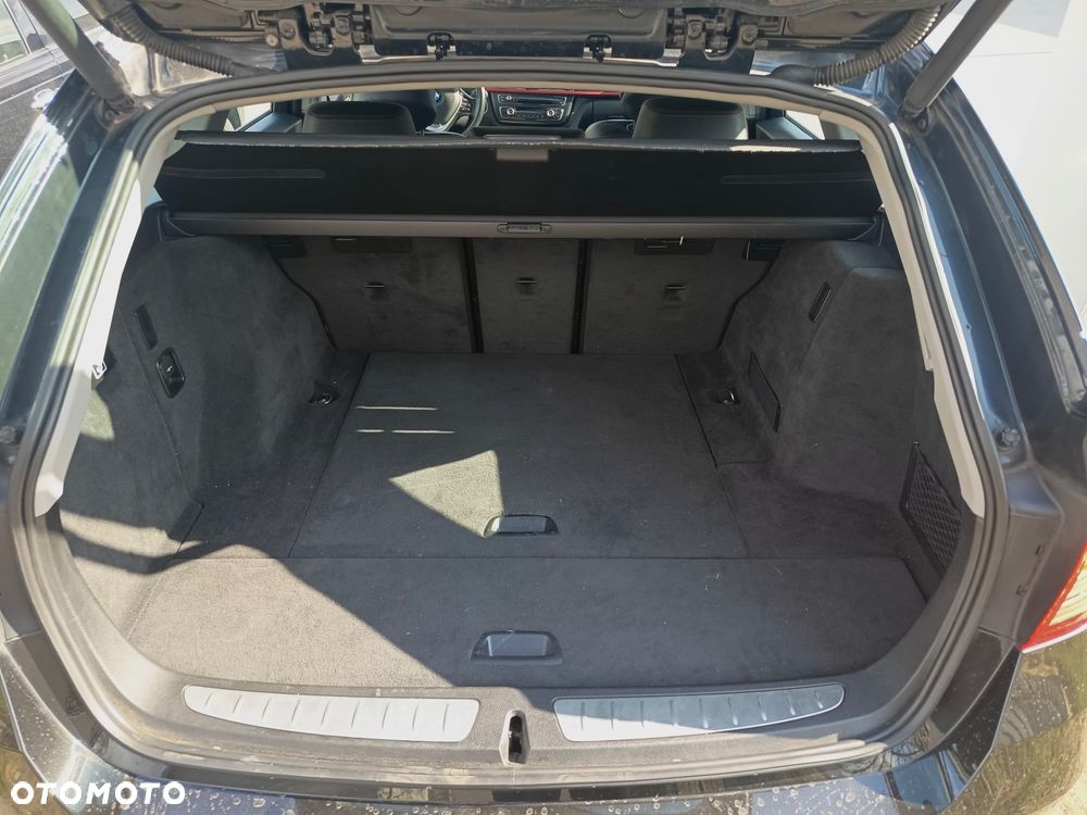 BMW Seria 3 316i Sport Line - 16