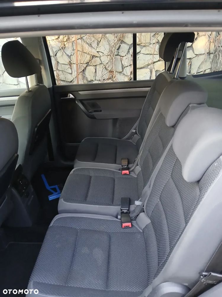 Volkswagen Touran 2.0 TDI DPF Comfortline - 2