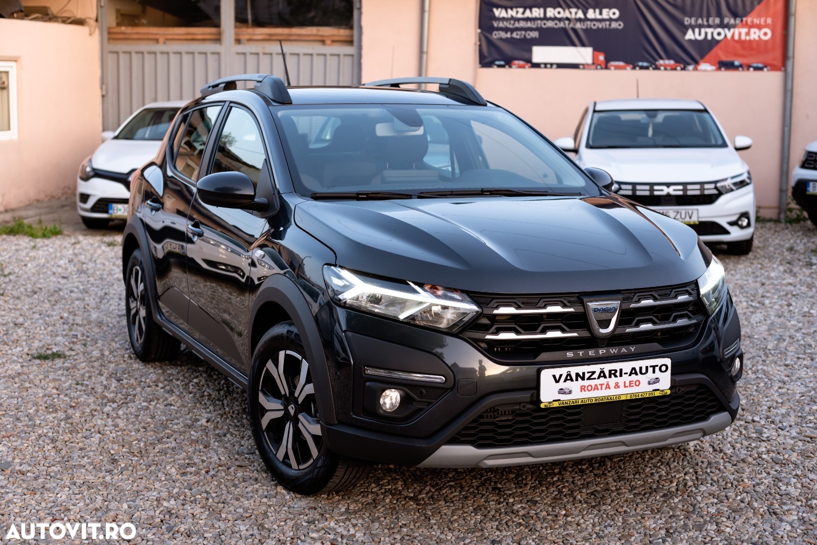 Dacia Sandero Stepway TCe 90 MT6 Comfort - 4