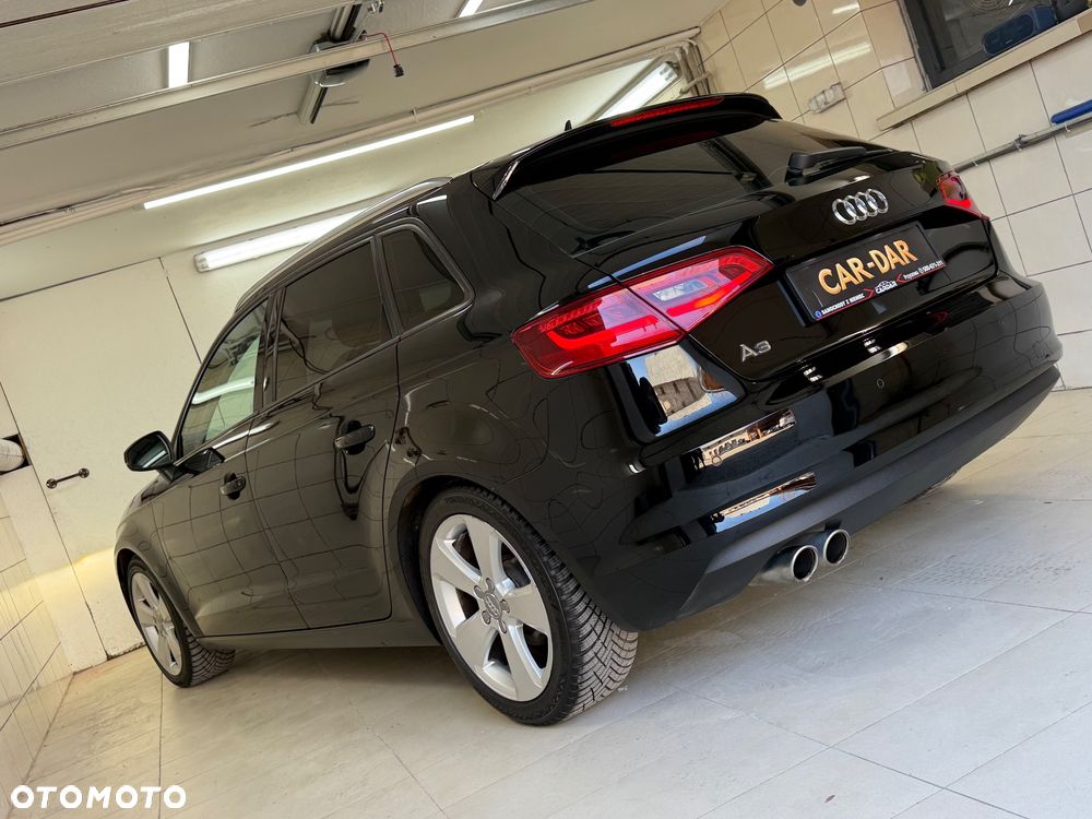 Audi A3 Sportback 2.0 TDI Ambition - 14