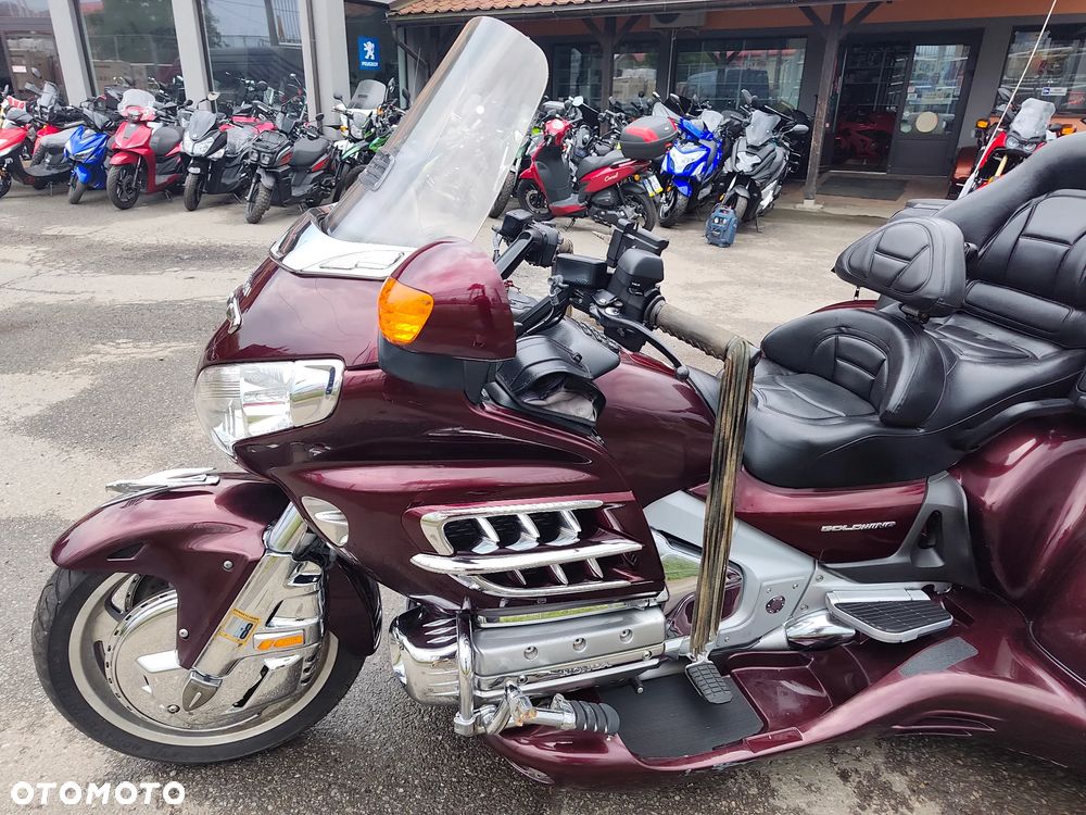 Honda GL - 12