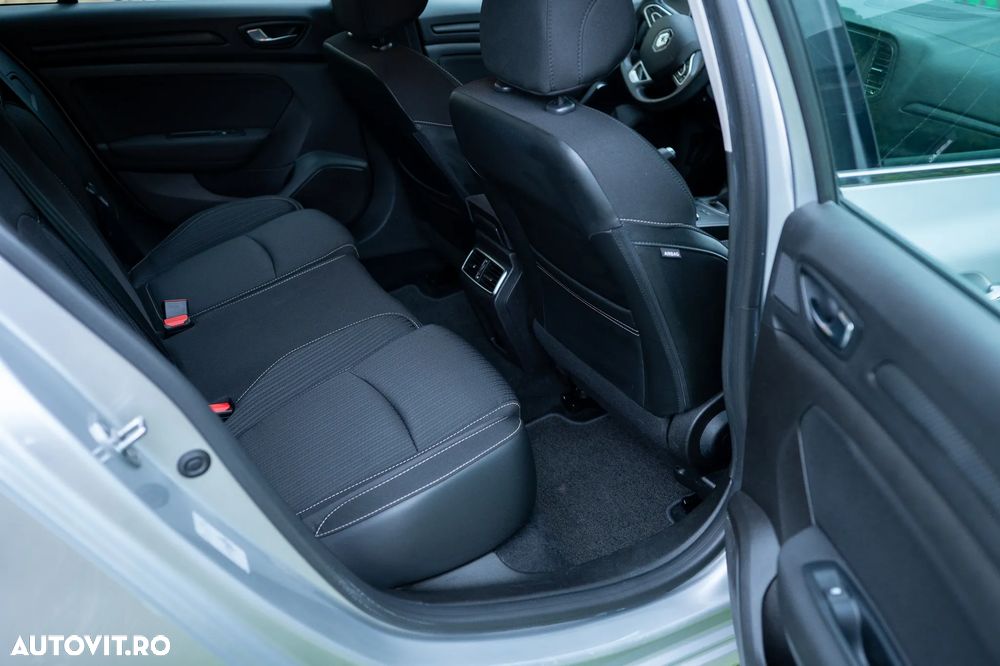 Renault Megane BLUE dCi 115 BUSINESS EDITION - 21