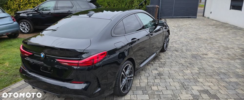 BMW Seria 2 216d M Sport - 24