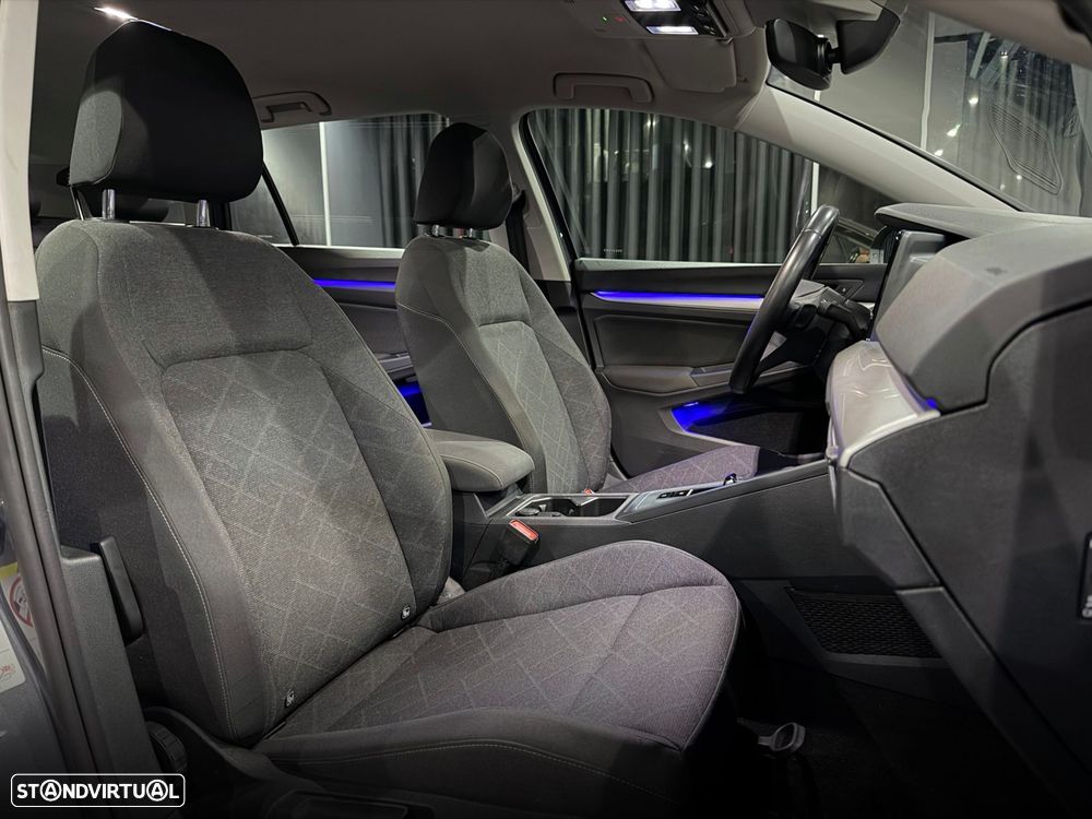 VW Golf Variant 1.0 TSI Confortline DSG - 36