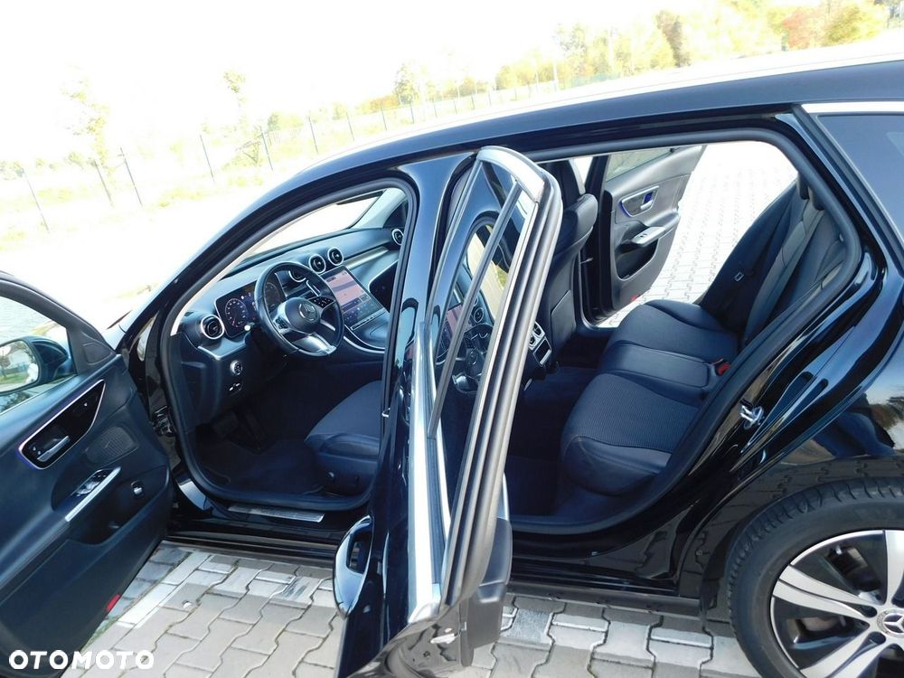 Mercedes-Benz Klasa C 220 d 9G-TRONIC Avantgarde - 11