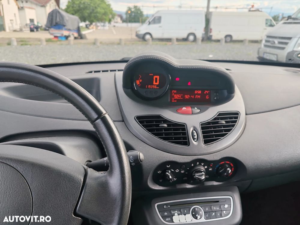 Renault Twingo 1.2 16V Miss Sixty - 6