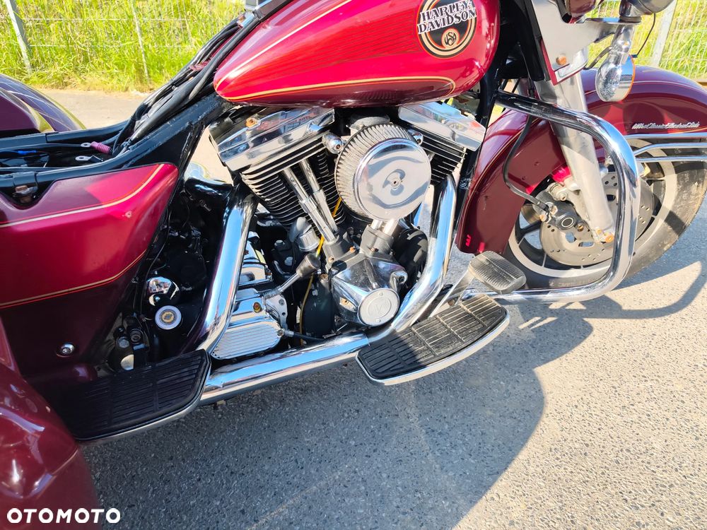 Harley-Davidson FLHTCU Ultra - 28