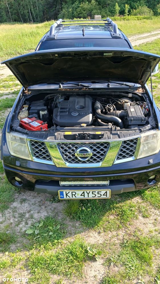 Nissan Navara 2.5 D Platinum - 10