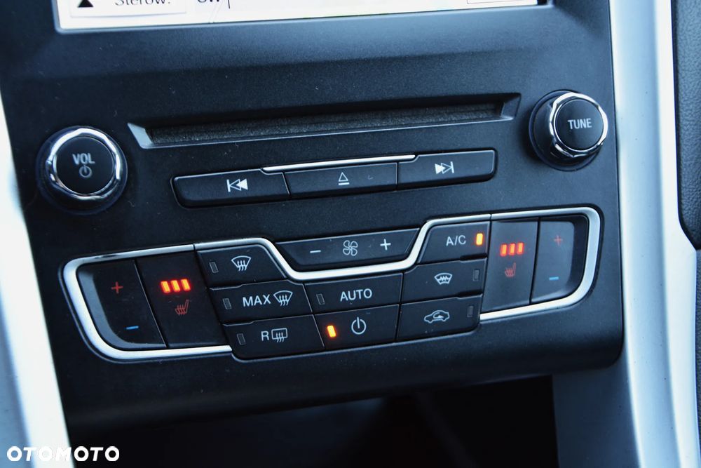 Ford Mondeo SW 1.5 TDCi S&S Titanium - 9