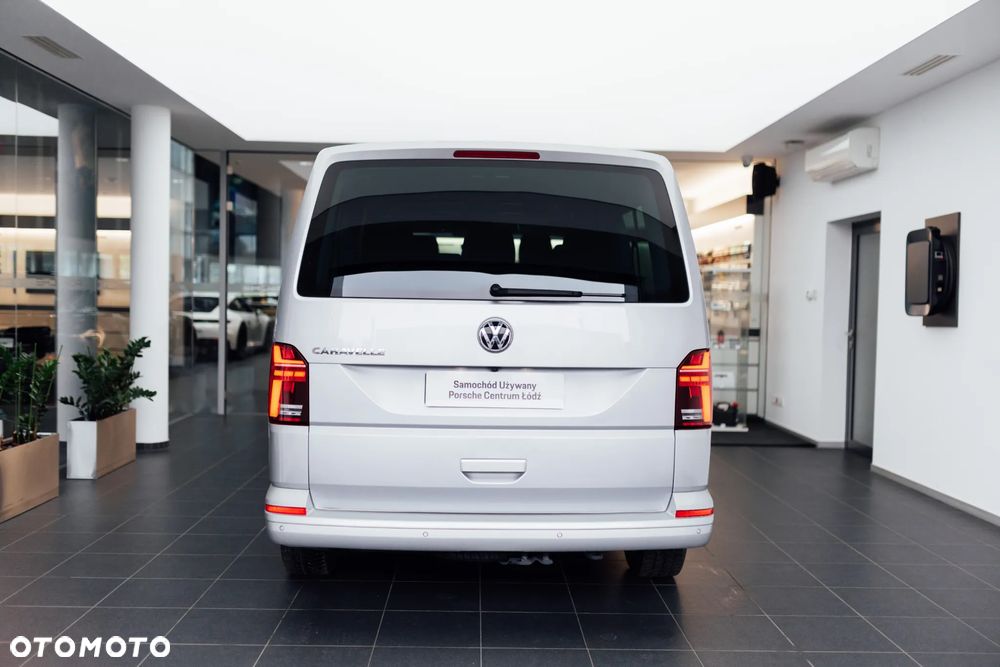 Volkswagen Caravelle - 14