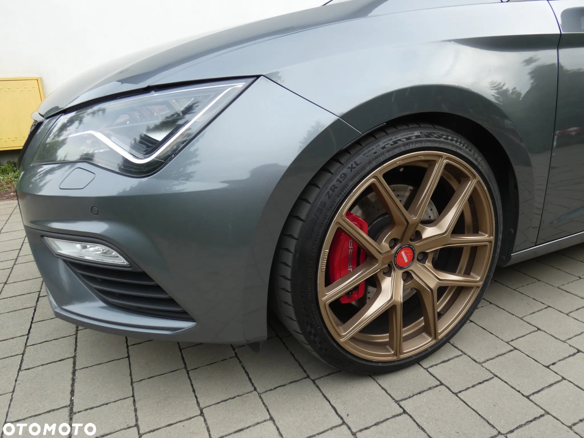 Seat Leon 2.0 TSI Cupra S&S DSG - 9