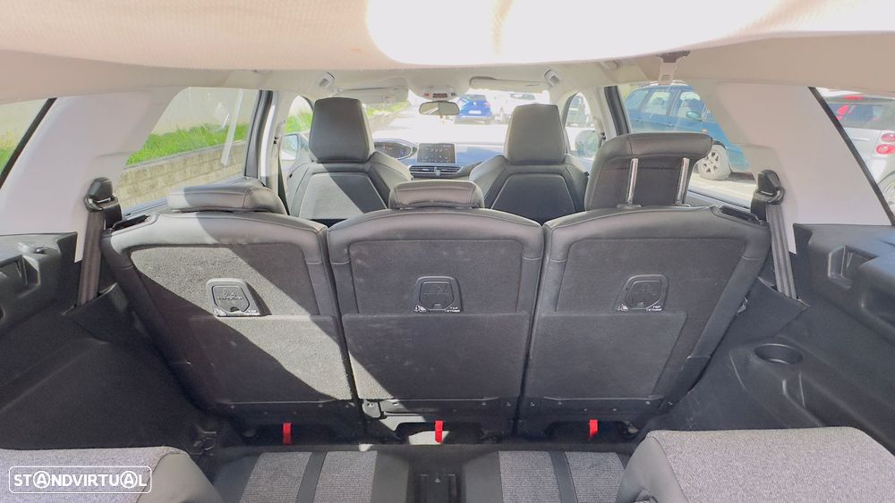 Peugeot 5008 1.5 BlueHDi Allure EAT8 - 1