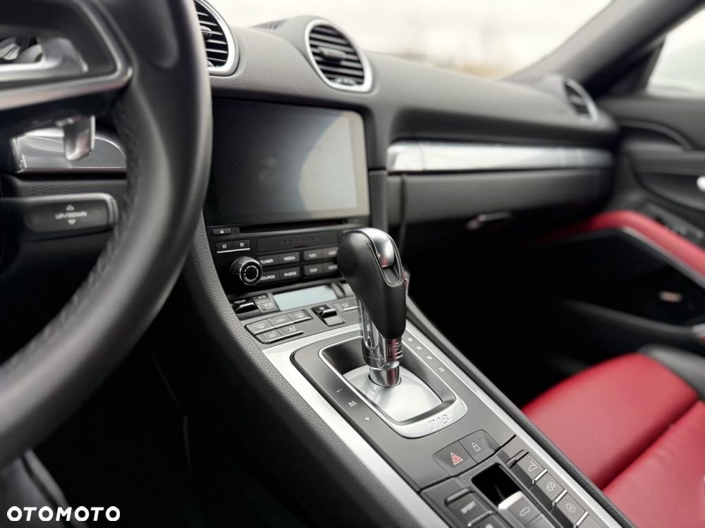 Porsche 718 Boxster - 11
