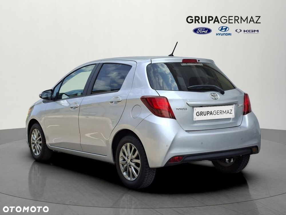 Toyota Yaris 1.33 Premium EU6 - 5