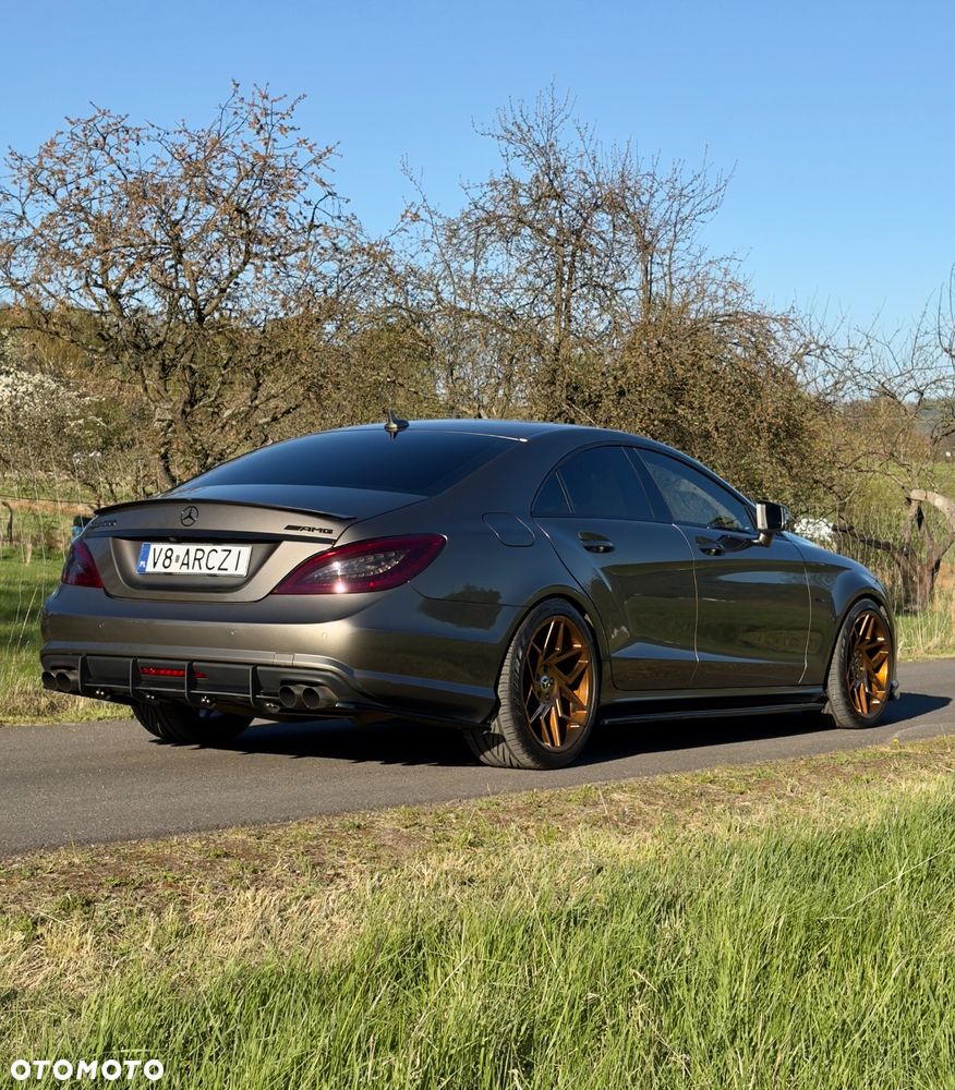 Mercedes-Benz CLS 500 4-Matic BlueEff - 7