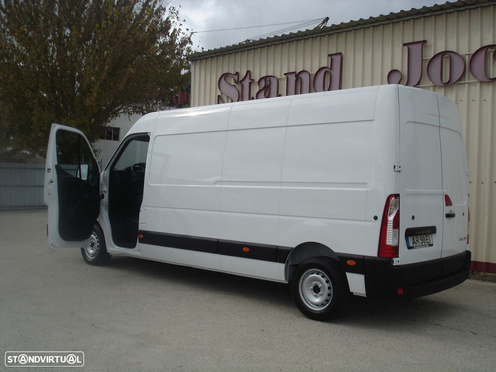 Renault Master 2300-150 CV - 22