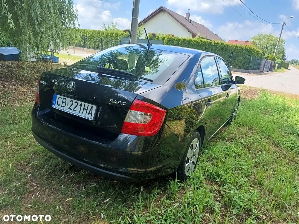Skoda RAPID 1.0 TSI Active - 6