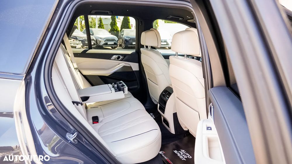 BMW X5 xDrive30d - 36