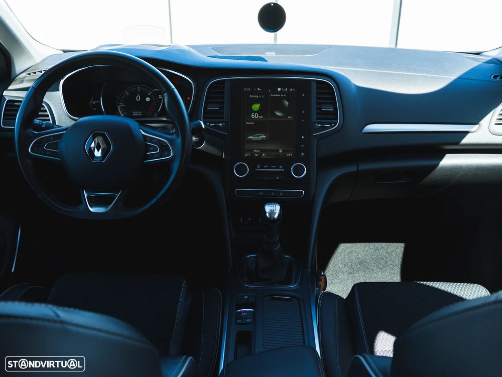 Renault Mégane Sport Tourer ENERGY dCi 110 Start & Stopp Bose Edition - 32