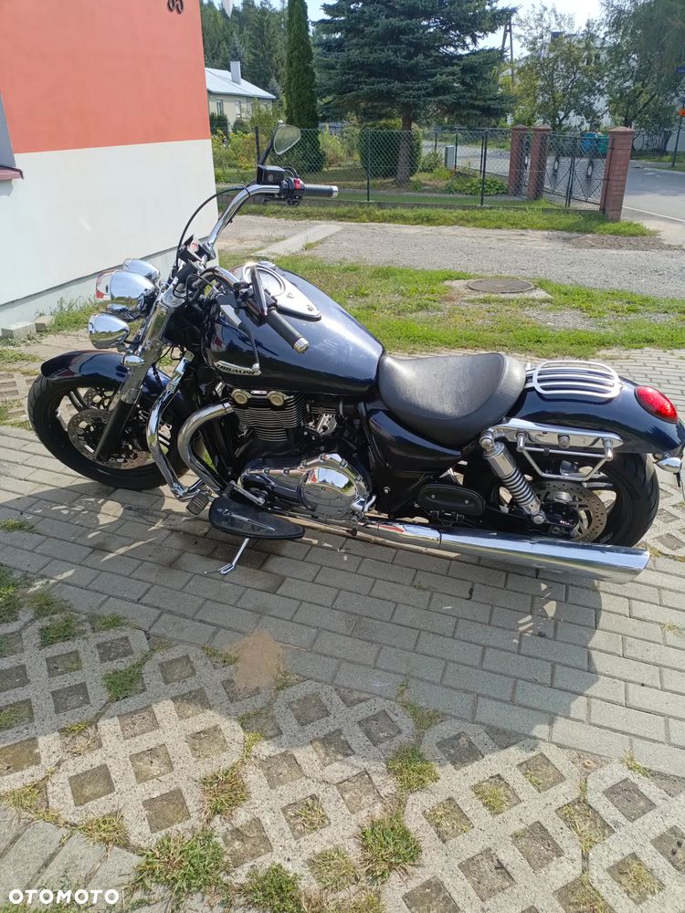 Triumph Thunderbird - 8