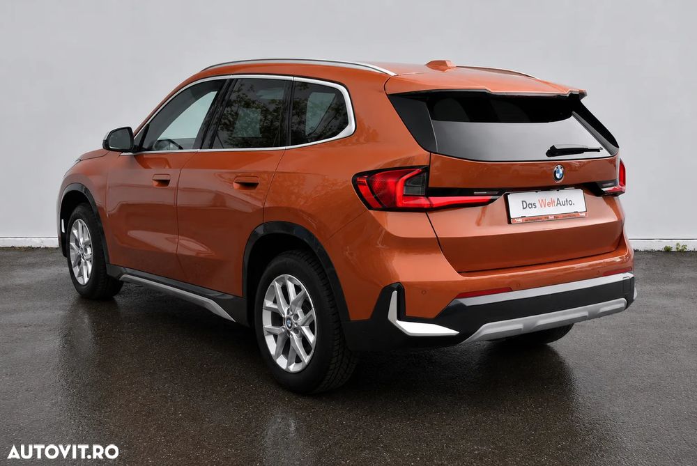 BMW X1 sDrive18d AT - 4