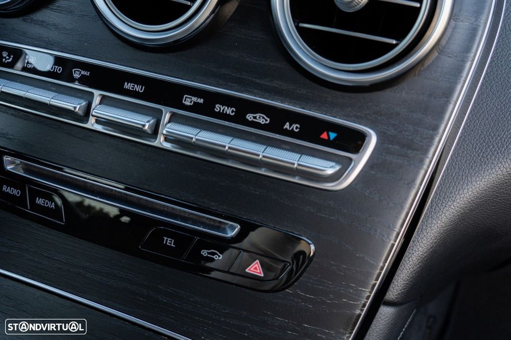 Mercedes-Benz GLC 220 d 4Matic 9G-TRONIC AMG Line - 42