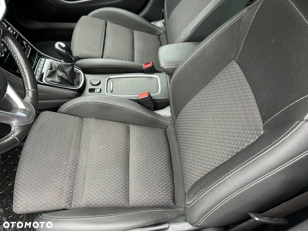 Opel Astra 1.6 BiTrb D (CDTI) Start/Stop Business - 12