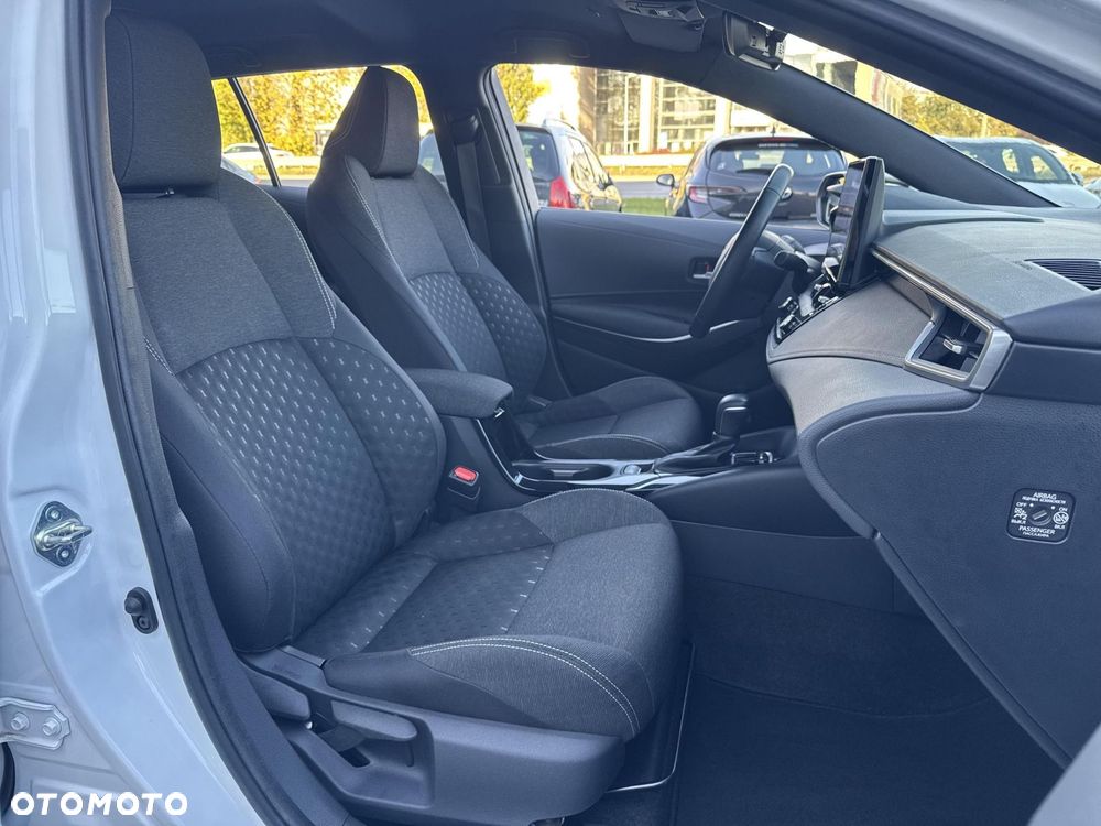 Toyota Corolla 1.8 Hybrid Comfort - 22