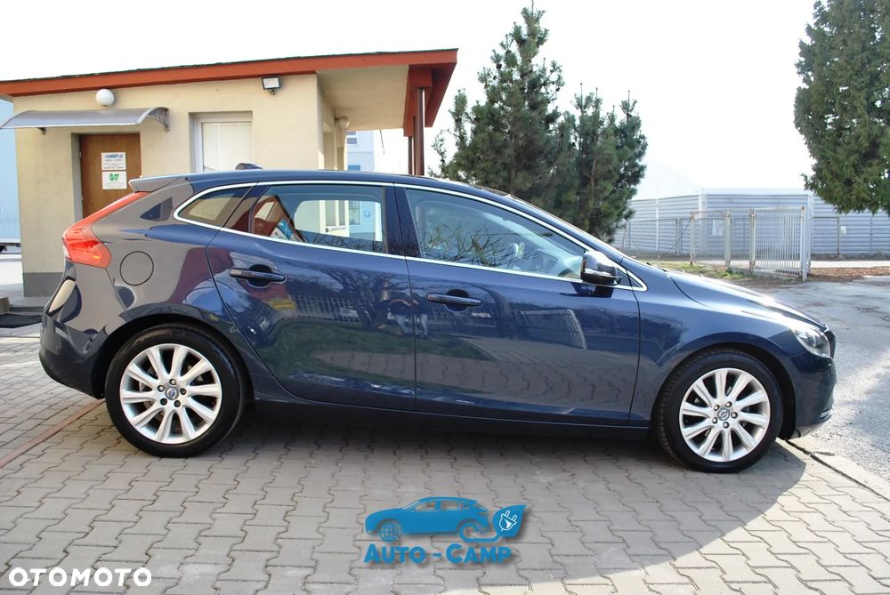 Volvo V40 D2 Summum - 15