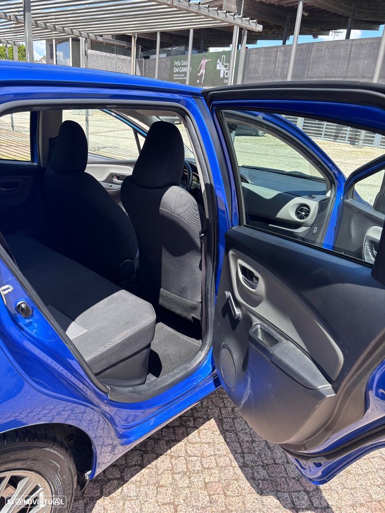 Toyota Yaris 1.5 HSD Comfort+P.Style - 20