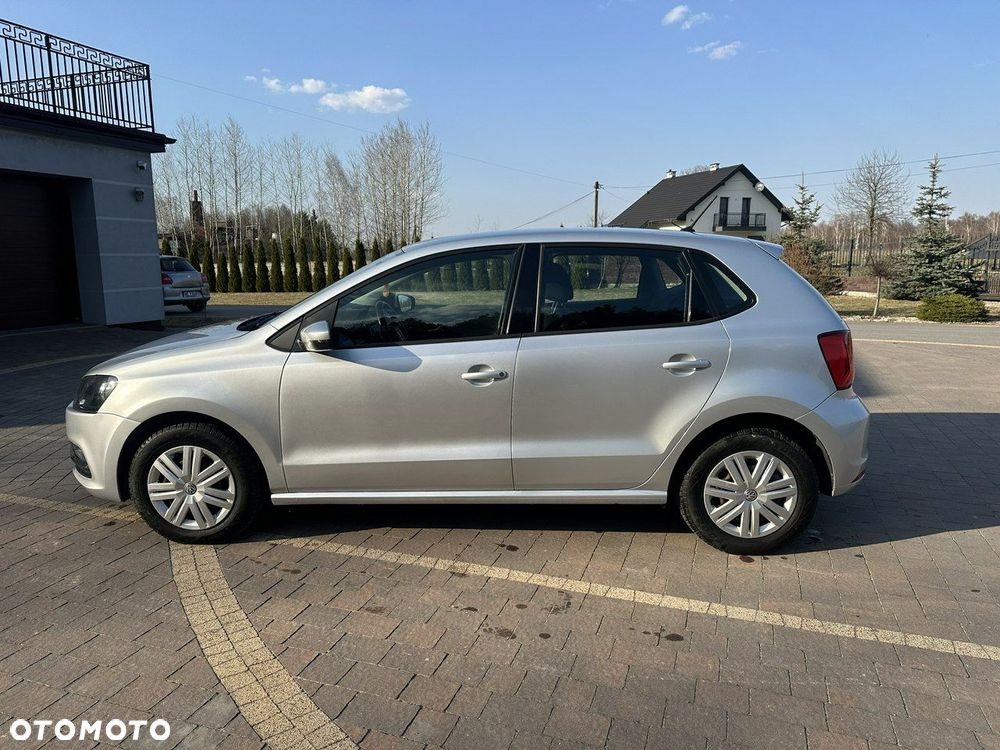 Volkswagen Polo - 5