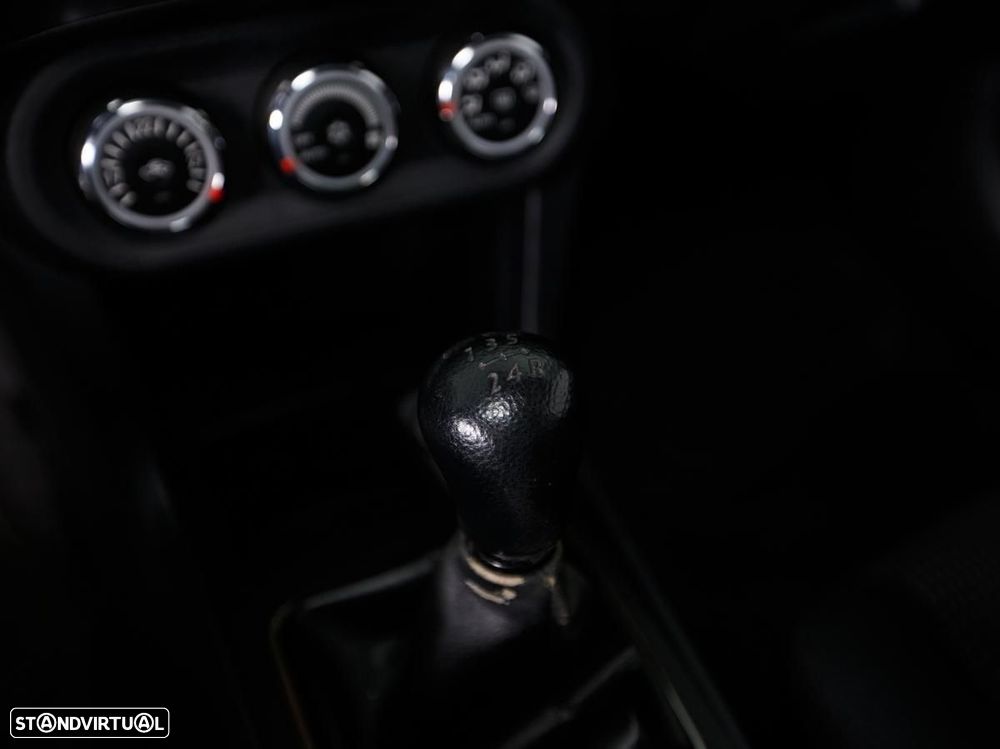 Mitsubishi Lancer - 15