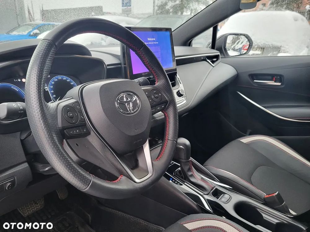 Toyota Corolla 2.0 Hybrid GR Sport Dynamic - 12