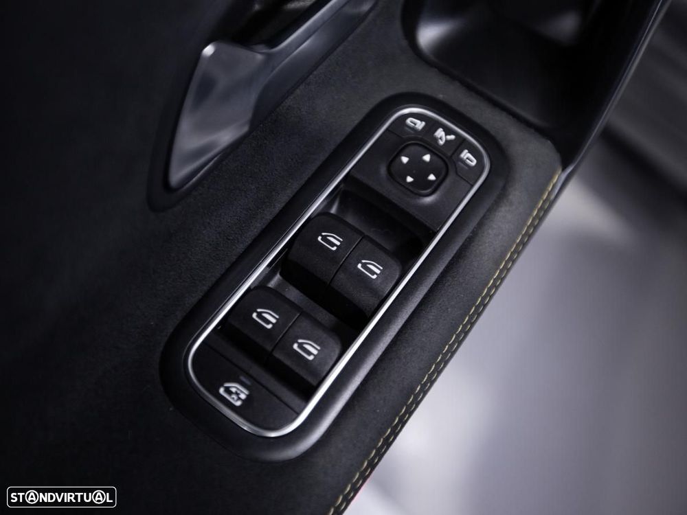 Mercedes-Benz CLA 45 AMG S Shooting Brake 4Matic+ - 20