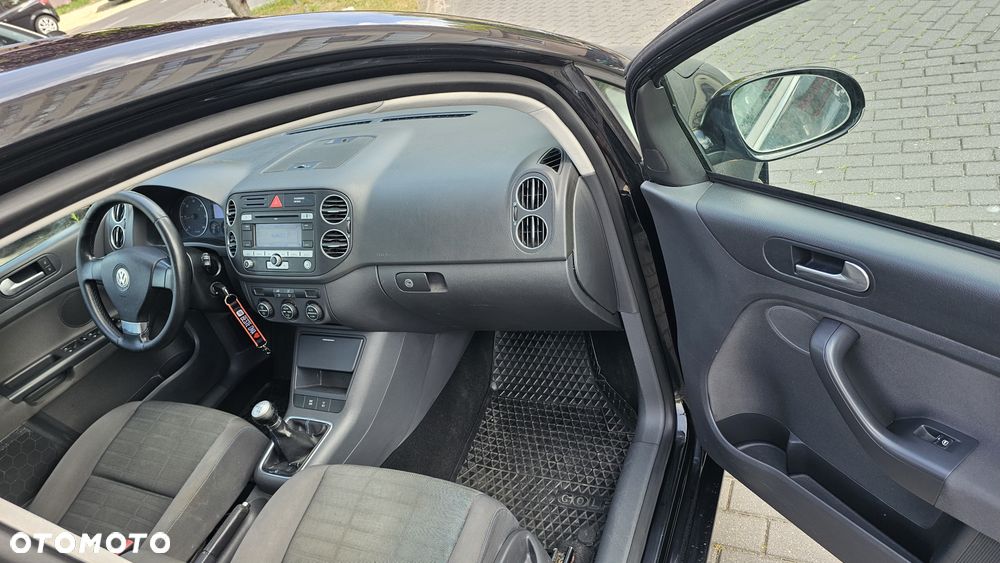 Volkswagen Golf Plus - 13