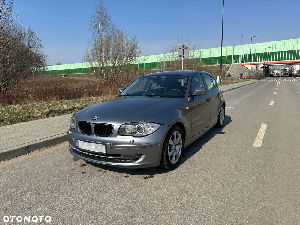 BMW Seria 1 120d DPF - 2